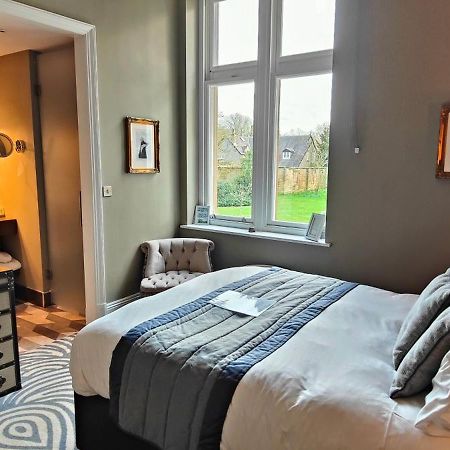 Oddfellows On The Park Cheadle  Luaran gambar A bedroom at The Old Bank Hotel