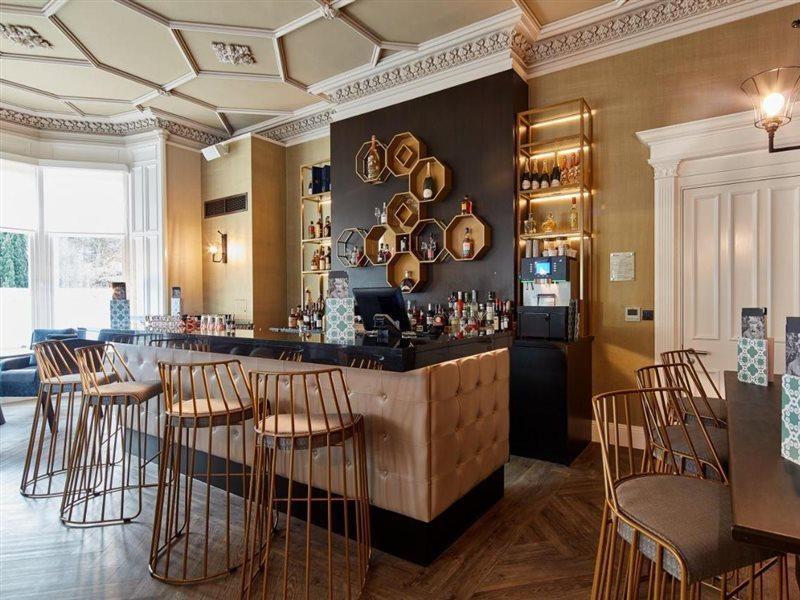 Oddfellows On The Park Cheadle  Luaran gambar The bar at the 1887