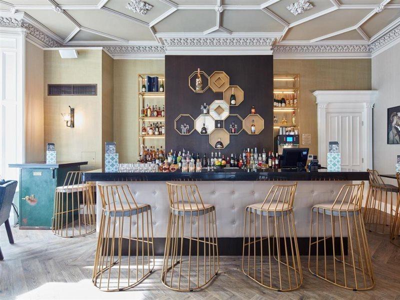 Oddfellows On The Park Cheadle  Luaran gambar The bar at the 2018 refurbished hotel