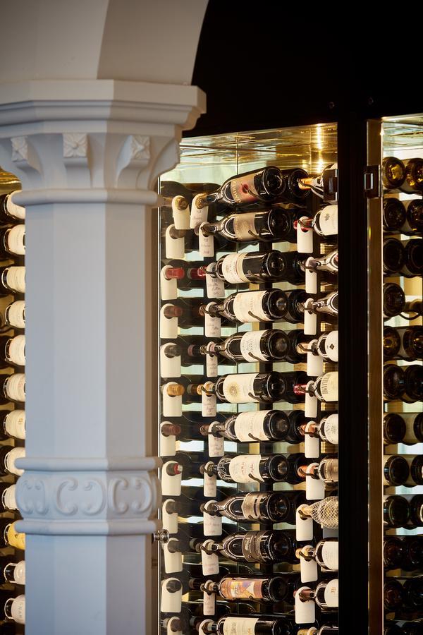 Oddfellows On The Park Cheadle  Luaran gambar Wine rack